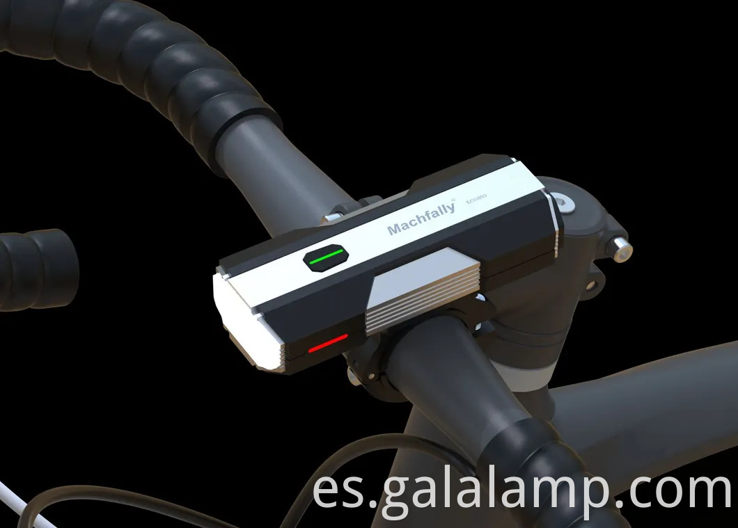 Nueva luz de bicicleta resaltado 700 lúmenes aleación de aluminio montaña bicicleta luz